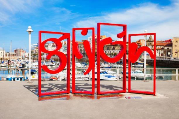 Piso Gijon Centro Lejlighed Eksteriør billede